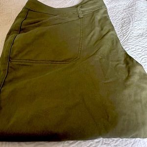 Torrid capris - olive green, size 24